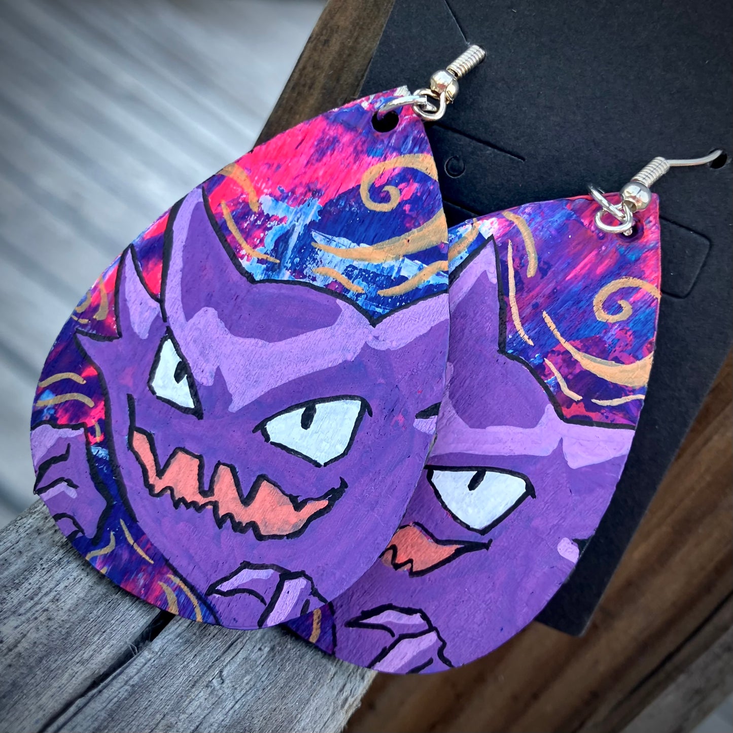 Psychedelic Haunter - hand painted earrings
